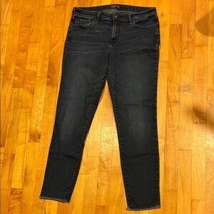 Abercrombie & Fitch Dark Blue Skinny Jeans